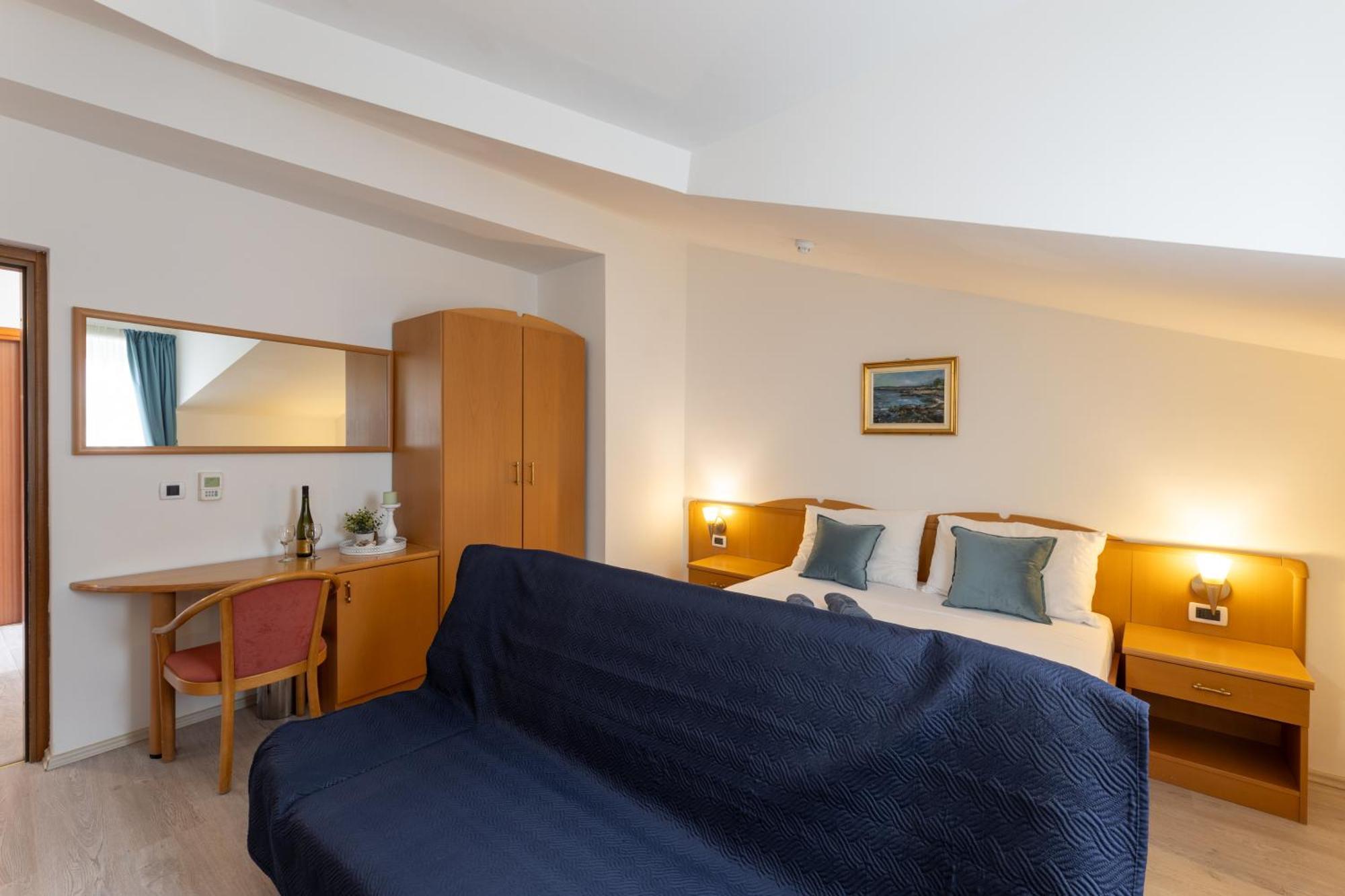 Villa Fontana Trogir Eksteriør billede