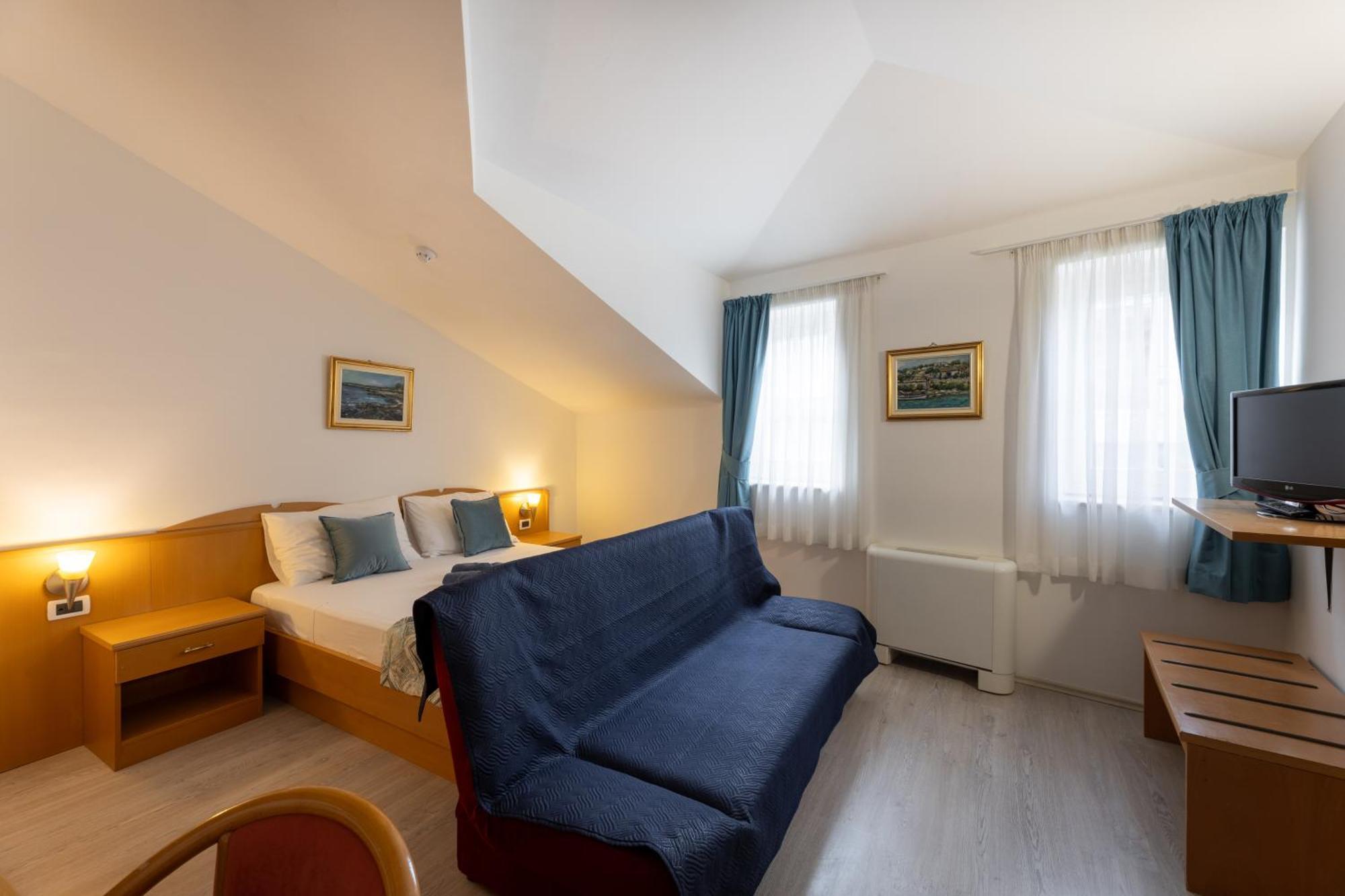 Villa Fontana Trogir Eksteriør billede