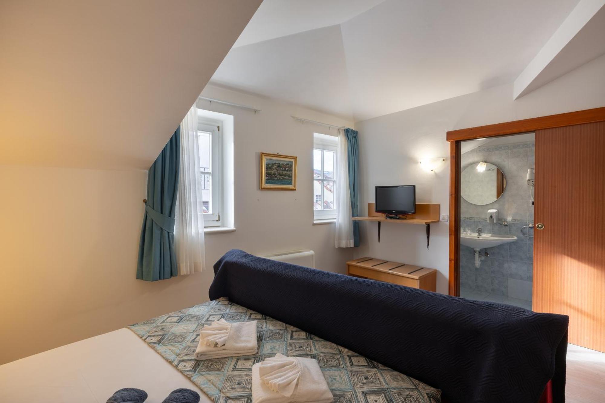 Villa Fontana Trogir Eksteriør billede