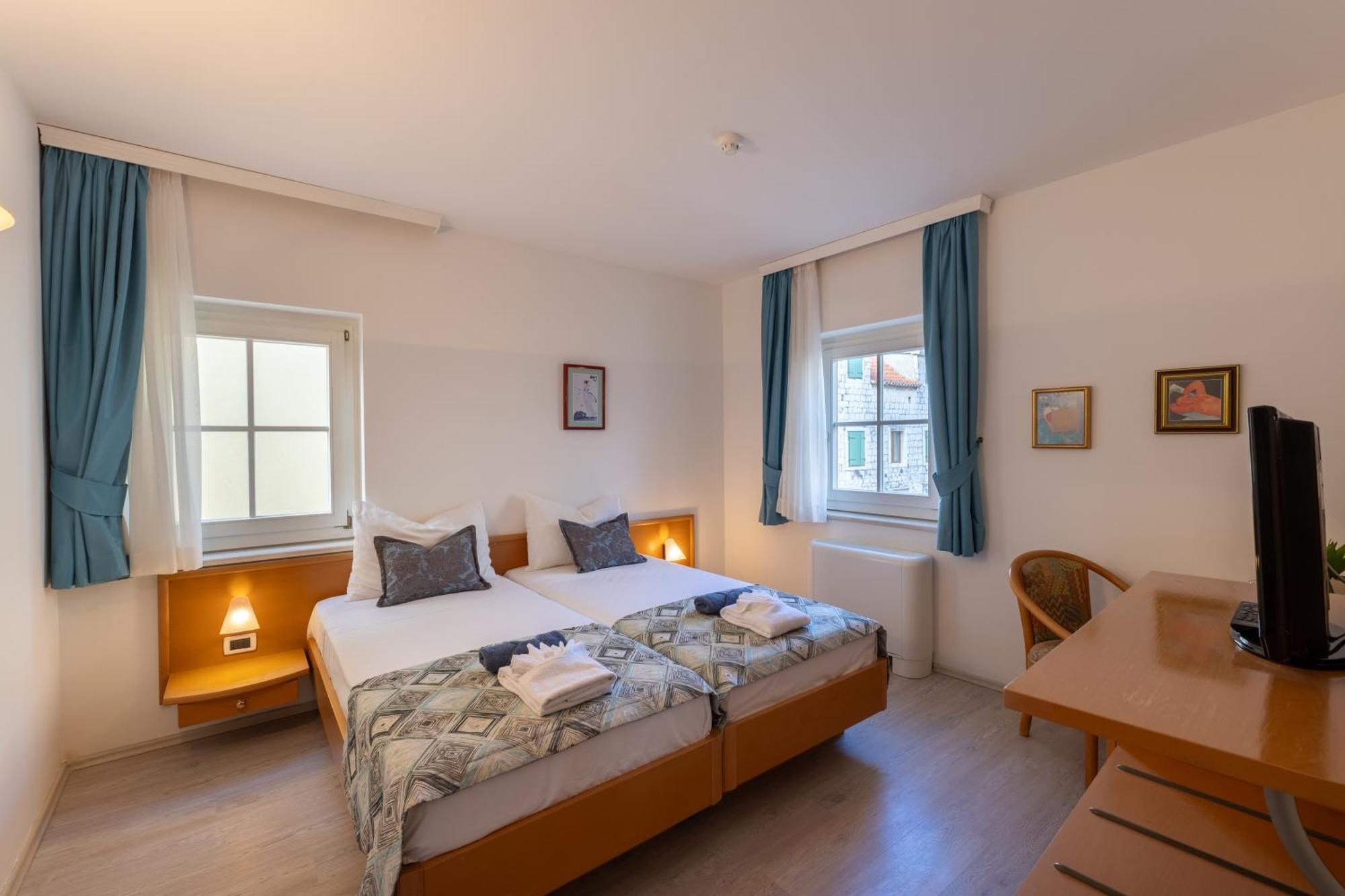 Villa Fontana Trogir Eksteriør billede