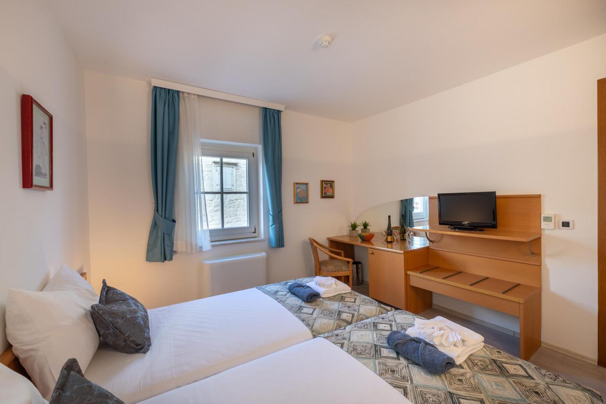Villa Fontana Trogir Eksteriør billede