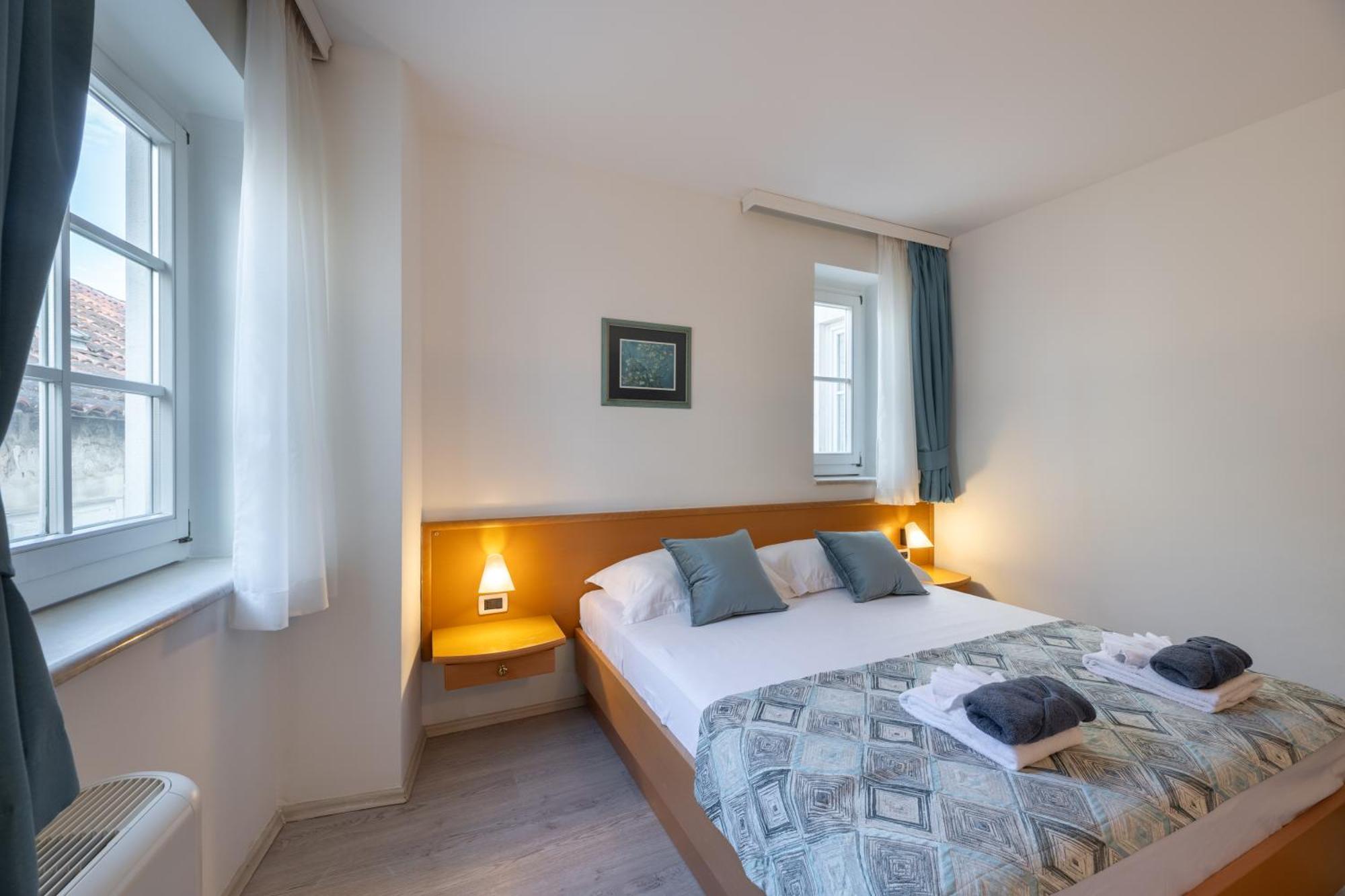 Villa Fontana Trogir Eksteriør billede