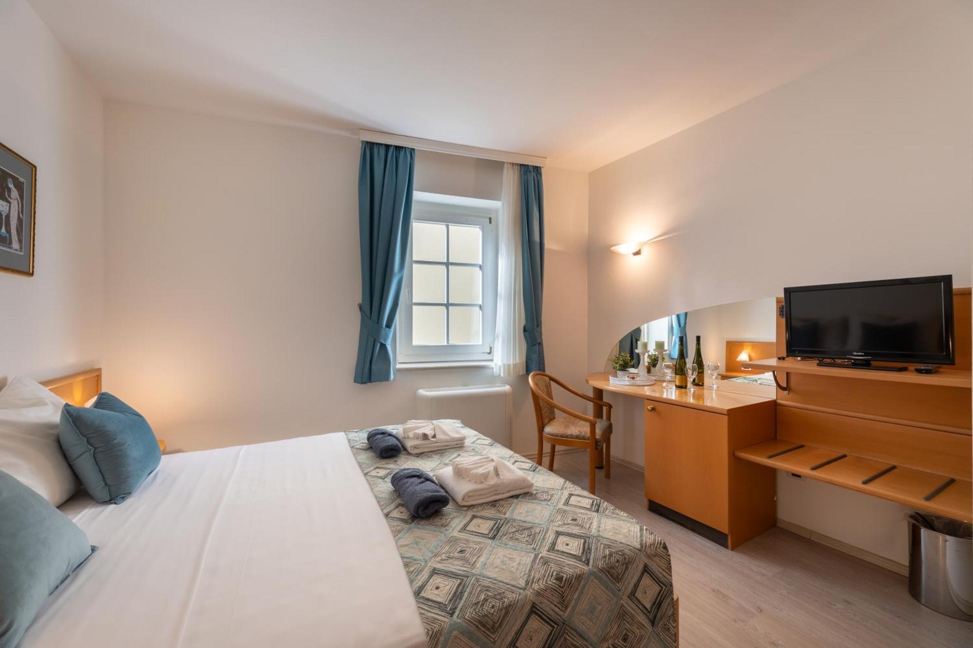 Villa Fontana Trogir Eksteriør billede